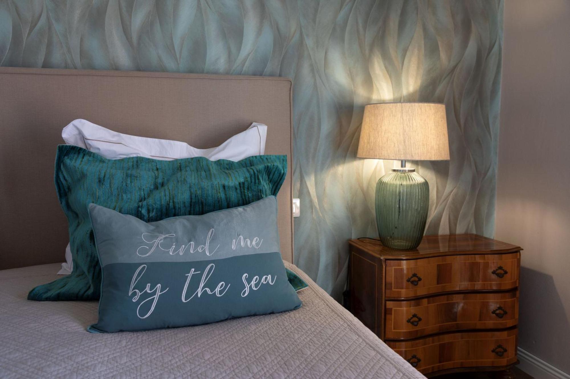 La Pastorella Boutique Hotel Maierà Стая снимка